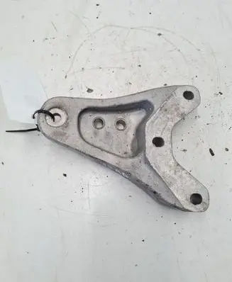 Volkswagen Polo Engine mounting bracket 6Q0199185D