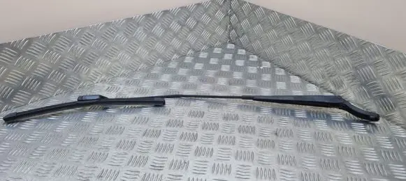 Peugeot 2008 I Windshield/front glass wiper blade 9673916880