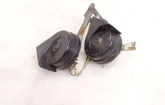 Peugeot 3008 II Horn signal 9815870780