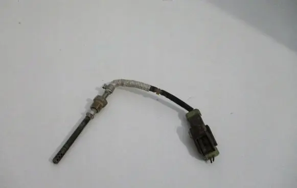 Jeep Grand Cherokee Exhaust gas temperature sensor 68277008AA