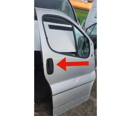 Opel Vivaro Front door exterior handle 91168527 91168523 8200170625