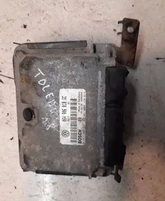 Seat Toledo II (1M) Engine control unit/module 06A906018GC 26SA0000 0261206587