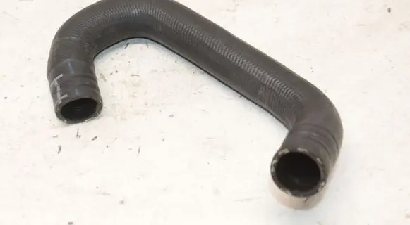 Ford Puma Engine coolant pipe/hose