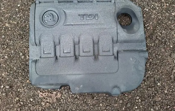 Skoda Karoq Engine cover (trim) 04L103925T