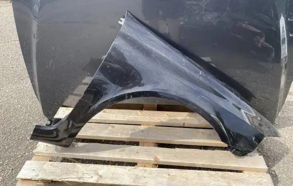 Renault Laguna II Fender