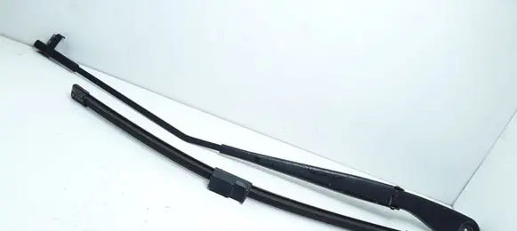 Volvo V50 Front wiper blade arm 30698239