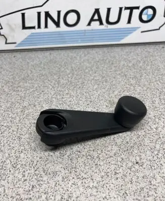 BMW 3 E46 Rear door window winding handle 51328122503