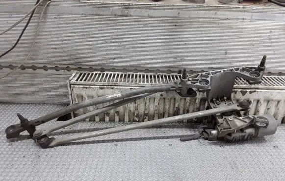 Ford Focus C-MAX Front wiper linkage and motor 3M5117504AE 3397020600