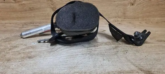 Volvo C30 Rear seatbelt 30642227