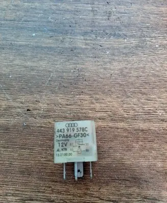 Audi A6 S6 C4 4A Other relay 443919578C