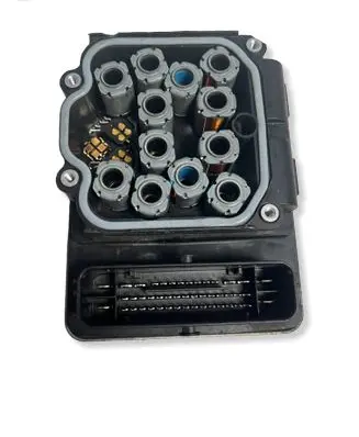 BMW X3 G01 ABS Pump 6889162