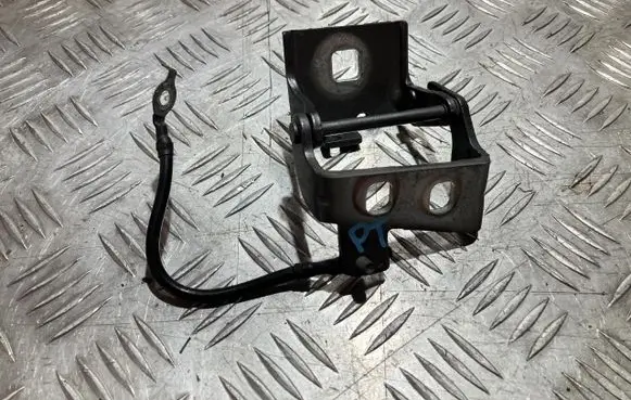 Land Rover Discovery Sport Tailgate hinge TM25896