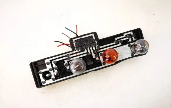Skoda Octavia Mk1 (1U) Tail light bulb cover holder 6u9949258
