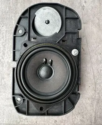 BMW 5 G30 G31 G38 Panel speaker 65136809379