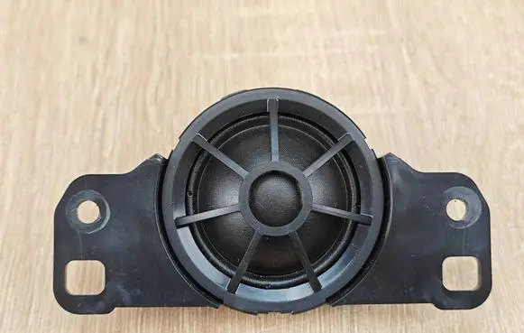 Panel speaker