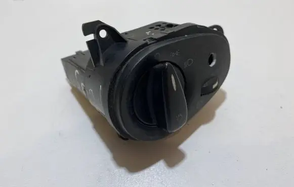 Ford Focus Light switch 98AG13A024EF