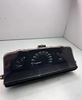 Opel Omega A Speedometer (instrument cluster) 90213846 81117504