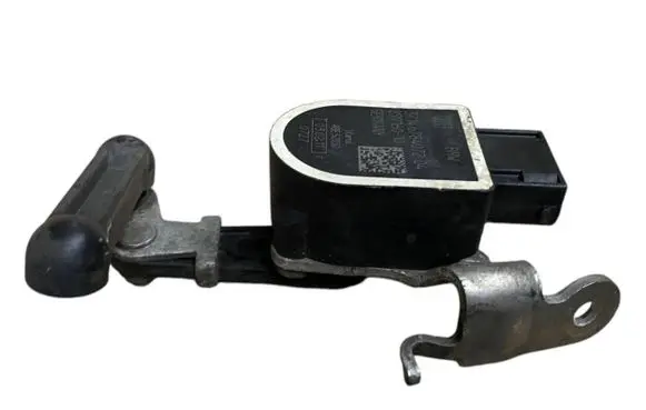 BMW 7 G11 G12 Headlight/headlamp level sensor 6784072 37146784072