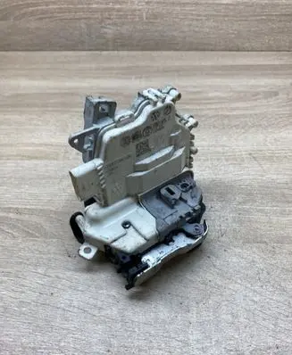 Audi Q5 SQ5 Front door lock 8J2837015C