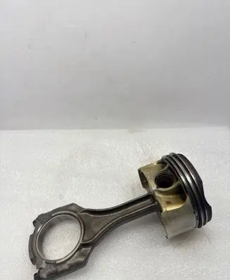 BMW X5M F85 Piston with connecting rod 784323705