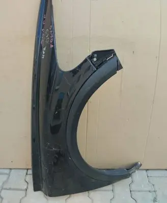Volvo C30 Fender BLOTNIKPRAWYC30