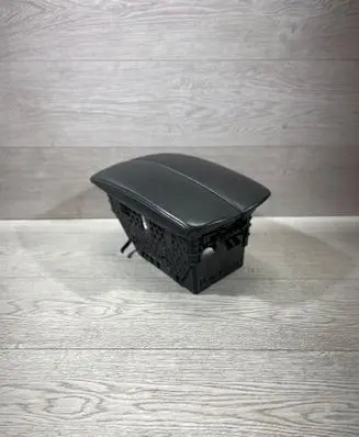 BMW X5 E70 Armrest 9115085 SP12976 100355102