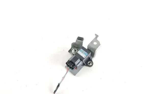 Lexus GS 300 350 430 450H ESP acceleration yaw rate sensor 8919150020