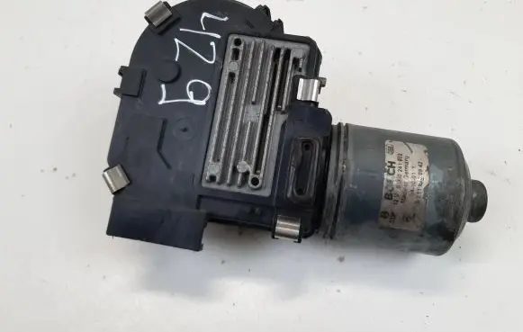 Mercedes-Benz E W211 Wiper motor 2118200942