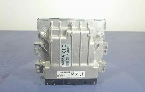 Nissan Qashqai Engine control unit/module ECU 23710-HV700