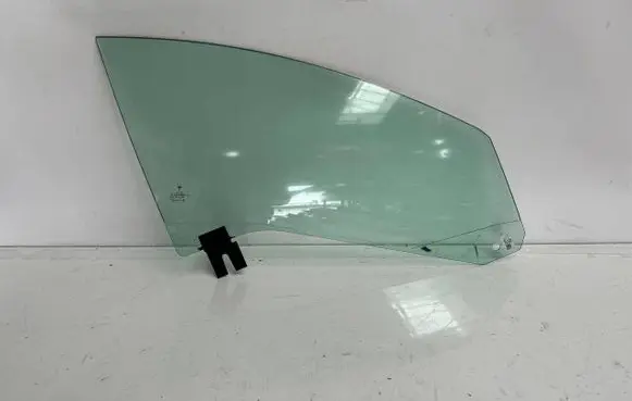 Tesla Model S Plaid Front door window glass four-door 20195107 0002123102