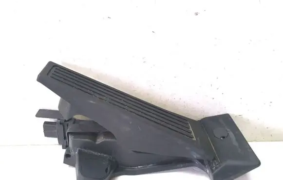 KIA Sorento Accelerator throttle pedal 32414400