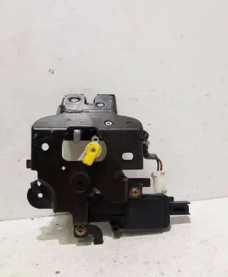Mazda 3 I Tailgate/trunk/boot lock/catch/latch B6724