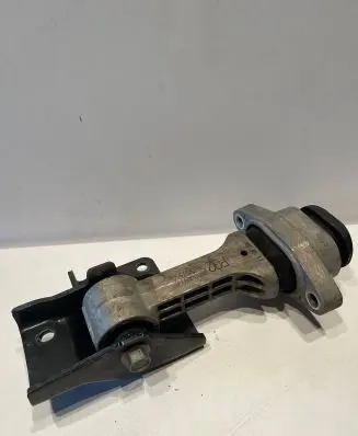 KIA Ceed Gearbox mount 21950-A5000