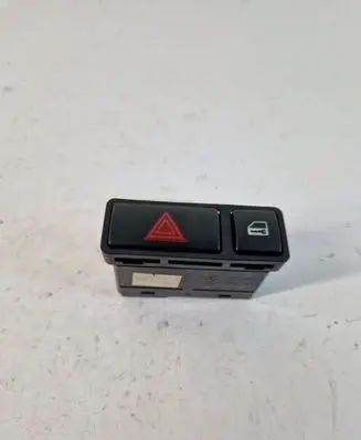 BMW 3 E46 Hazard light switch 8368920