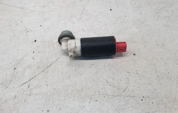 Toyota Land Cruiser (HDJ90) Windscreen/windshield washer pump