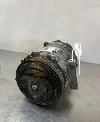 Renault Trafic III (X82) Air conditioning (A/C) compressor (pump)