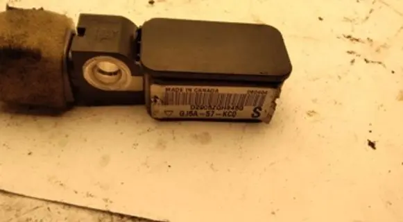 Mazda 6 Airbag deployment crash/impact sensor D2905ZQH845G GJ6A57KC0