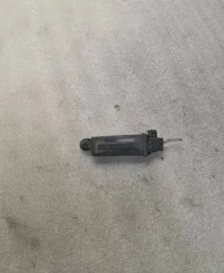 Audi A4 S4 B7 8E 8H Tire pressure sensor 8E0907277 30129892