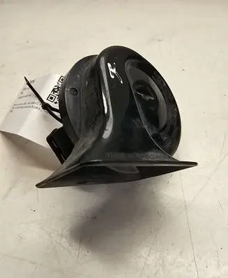 Audi A6 S6 C5 4B Horn signal 0092018