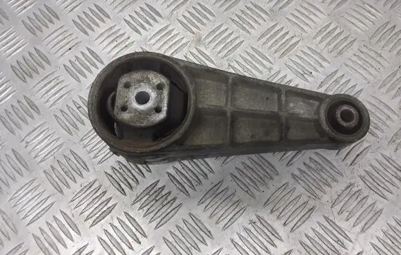 Chevrolet Lacetti Engine mounting bracket