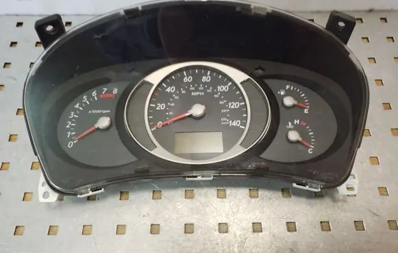 Hyundai Tucson JM Speedometer (instrument cluster) 940012E780