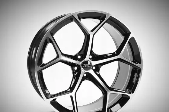 Audi RS6 C8 R22 alloy rim 4K0601025BM