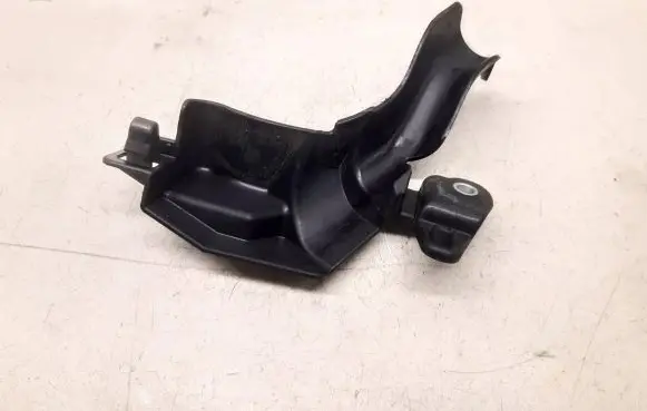 Mercedes-Benz E W212 Other engine bay part A6511590246
