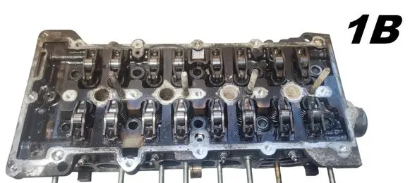 Opel Zafira B Engine head 55206424