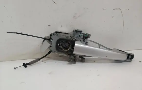 Volvo XC60 Front door exterior handle