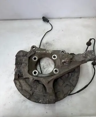 Volvo S60 Front wheel hub 9461944