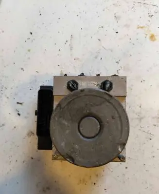 Audi A4 S4 B7 8E 8H ABS Pump 8E0910517J 8E0614517BH