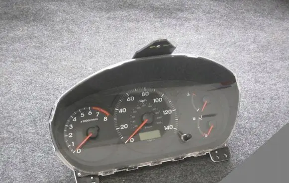 Honda Civic Speedometer (instrument cluster)