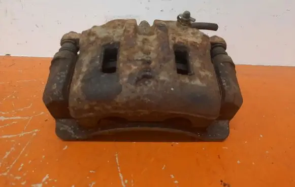 Hyundai Santa Fe Front brake caliper