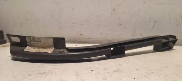 Volkswagen Transporter - Caravelle T5 Front bumper mounting bracket 7D0807183